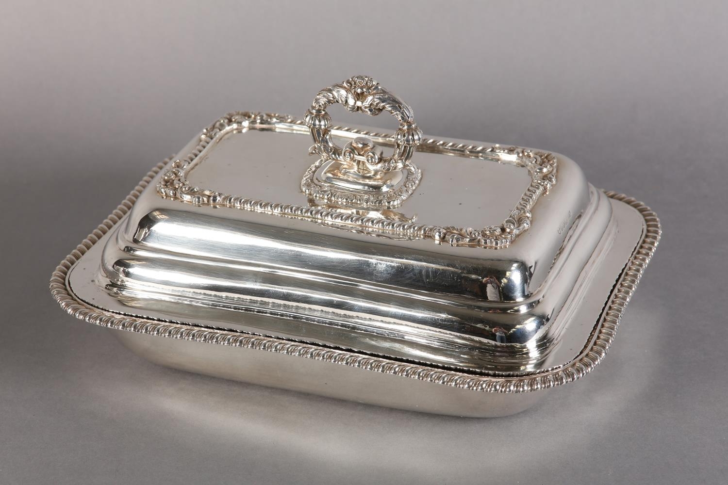 A GEORGE III SILVER ENTRÉE DISH AND COVER, London 1816, Solomon Hougham, rectangular with gadroon