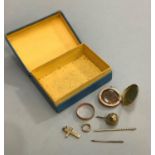 A small collection of 9ct gold jewellery with George V circular locket, Victorian turquoise set