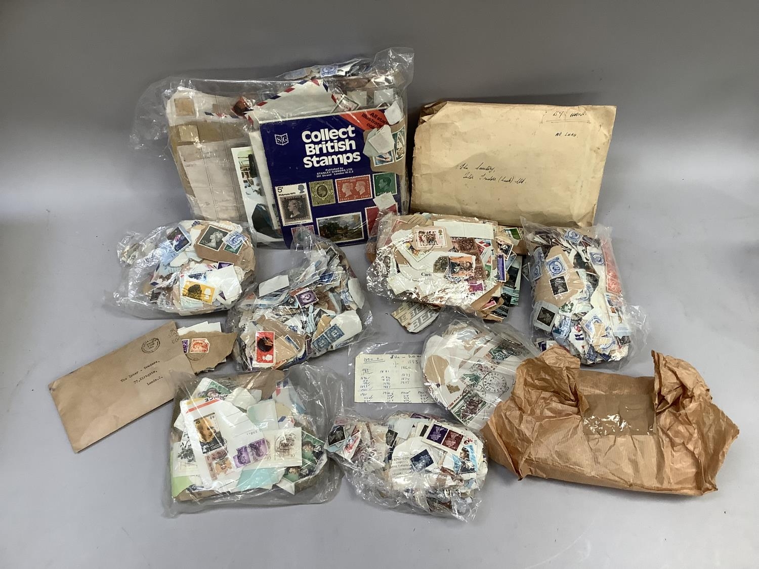 Quantity of UK and world stamps - Image 2 of 4