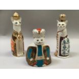 Three Royal Crown Derby paperweights of Royal Cats comprising Persian, Russian and Siamese