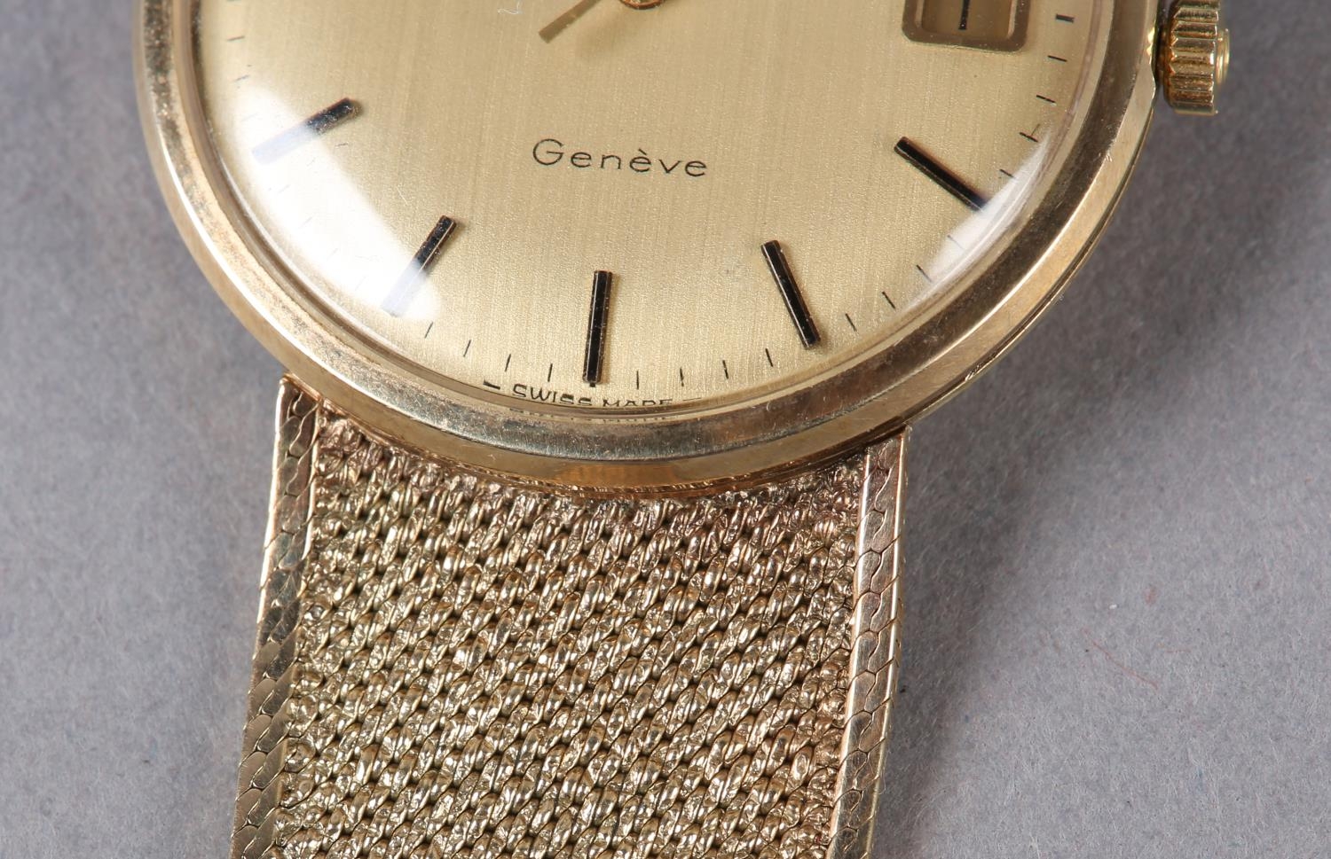 AN OMEGA GENTLEMAN'S GENÈVE MANUAL DATE WRISTWATCH, c1971, in 9ct gold case, jewelled lever date - Image 3 of 4