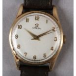 AN OMEGA GENTLEMAN'S MANUAL WRISTWATCH, c1963, in 9ct gold case no 1315405 288588, 17 jewelled lever