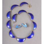 A SCANDINAVIAN GUILLOCHE ENAMEL SILVER GILT NECKLACE C1960, each royal blue dished increscent with