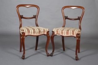 A PAIR OF VICTORIAN MAHOGANY OPEN BACKED SALON CHAIRS on moulded cabriole legs with claw feet