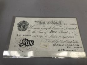 Bank of England Black and White five pound note 17th September 1945, prefix K signature K.O.Peppiatt