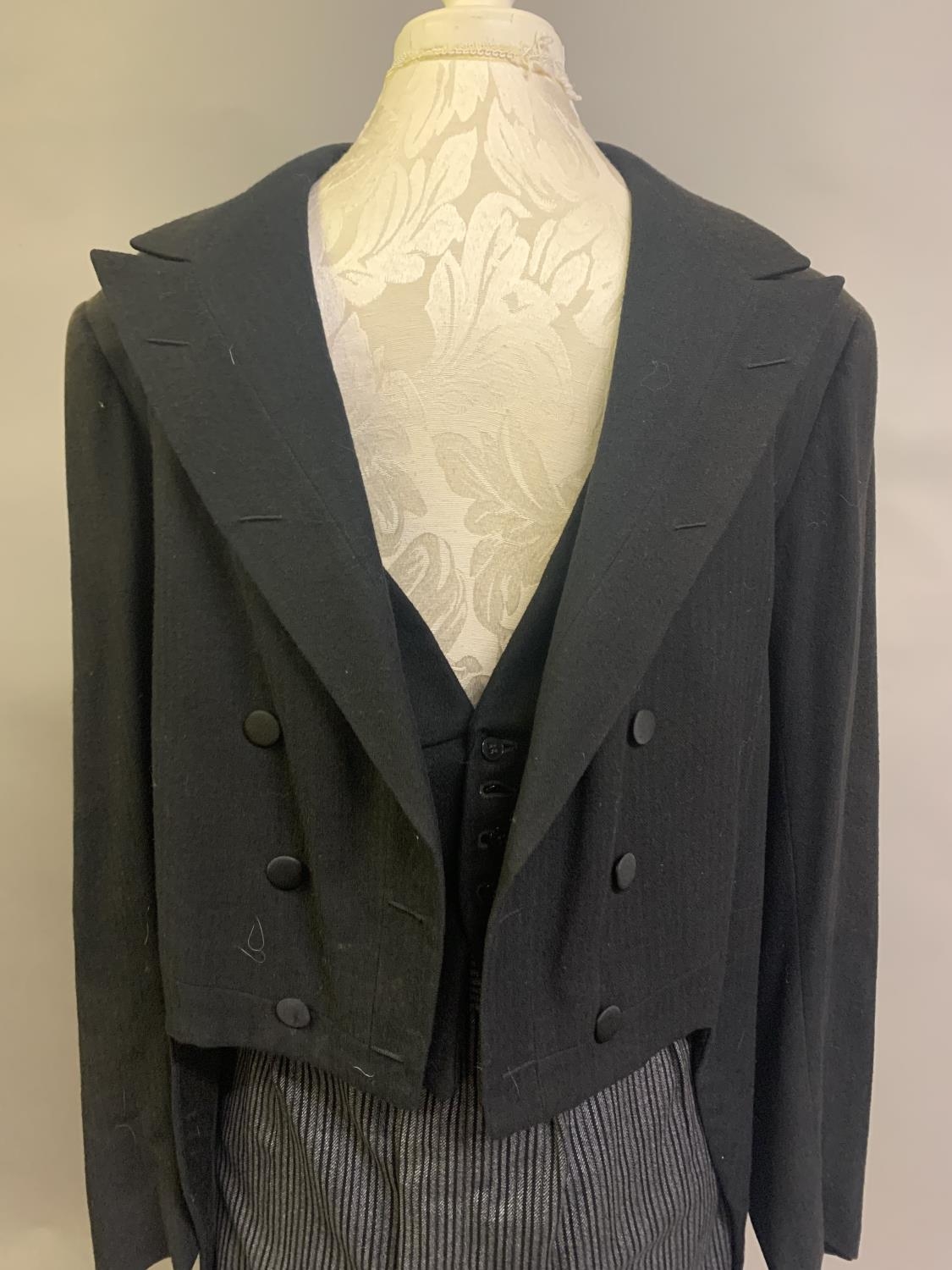 A gentleman’s vintage 3-piece morning suit with striped trousers and waistcoat, fairly large size - Image 2 of 6