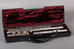 A FRENCH CRAMPON AND CO BUFFET SILVER PLATED COOPER SERIES FLUTE in fitted case, serial number