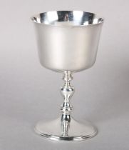 AN ELIZABETH II SILVER GOBLET, Sheffield 1974 with plain out turned bowl, baluster stem over a