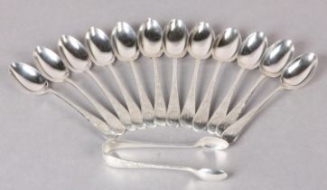 A BOXED SET OF TWELVE GEORGE V SILVER TEASPOONS and tongs, Sheffield, 1910 for Joseph Rodger and