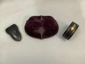 Three early 20th century velvet and leather jewellery cases