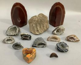 Various geology specimens including two polished agate quarters together with an early worked