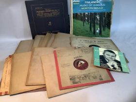 A quantity of 78 and 33rpm records, mainly classical