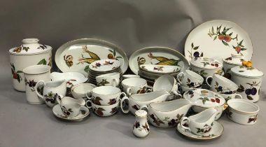 Royal Worcester Evesham tableware, comprising six soup dishes, five cups, four ramekins, two sugar