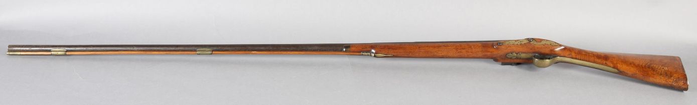 A LATE 18TH/EARLY 19TH CENTURY FLINTLOCK FOWLING PIECE, approximate 130cm stepped barrel, bore
