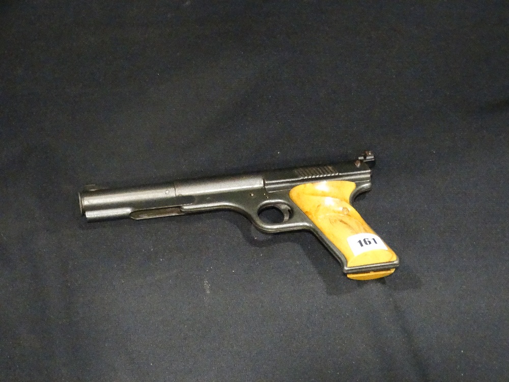 An Early 1950s Daisy Model 177 Target Pistol