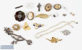 A Collection of Jewellery/Costume Jewellery to include a Scottish Agate brooch with some slight
