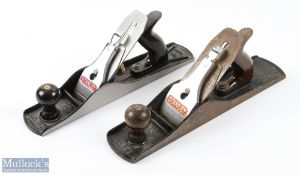 2x Stanley Bailey Woodworking Tools Planes a No.5 with corrugated base with plastic handle +