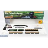 Hornby OO Gauge Flying Scotsman R778 Set including loco, 3 Pullman coaches, track, controller and