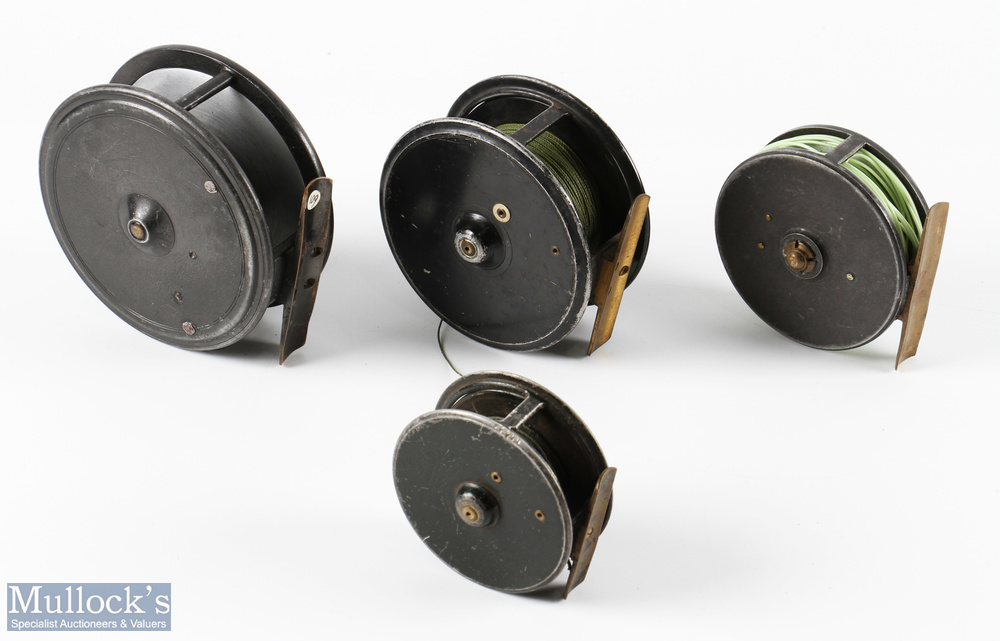 A collection of 4 alloy centre pin reels, all with fixed check - 3", 3.25", 4", 4.5" - all run - Image 2 of 2