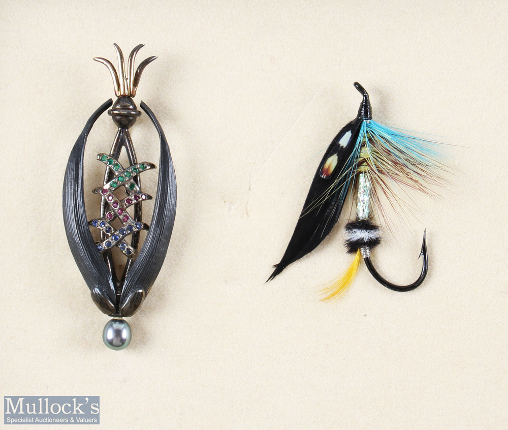 The Pearl of The Dee' Limited Edition Brooch and Fly by Rachel Jeffrey commissioned by The - Image 2 of 2