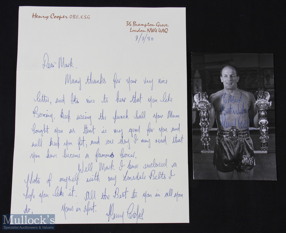 Boxing - Henry Cooper Boxing Autographs to include signed Photograph plus a handwritten letter on