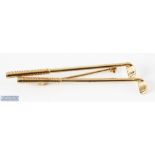 9ct Gold Golf Club Brooch modelled as 2 clubs, hallmarked to rear, length 6cm, weight 5 grams
