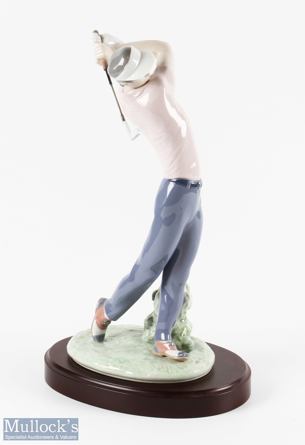 Lladro Porcelain 'On The Green' Golfing Figure model 06032, housed in makers box with paperwork - Image 2 of 2