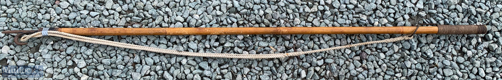 Very rare Hardy Alnwick The Wading Staff and Gaff - Tonkin bamboo shaft with thick cord hand grip,