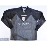 1998-99 Manchester United Replica Football Goalkeeper Shirt, made by Umbro, long sleeve, size M