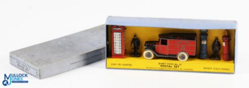 Dinky No.12 Pre-war Postal Set - set contains No.12a GPO Post Box, No.12b Airmail Pillar Box, No.12c