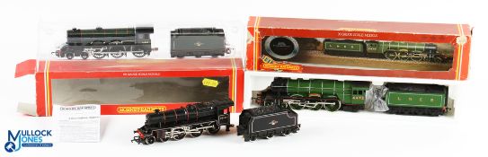Hornby OO Gauge Locomotives (3) - R133 Class B17/4 Everton and R322 LNER A3 Flying Scotsman, both in