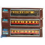 Lima O Gauge Boxed Passenger Coaches (3) - one in Great Western chocolate and cream with 2x in BR