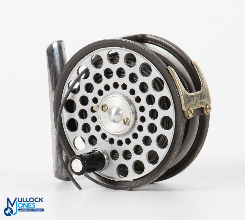 Hardy Bros "The Flyweight" alloy small trout fly reel, 2.5" spool, 2 screw latch, twin palls, - Image 2 of 3