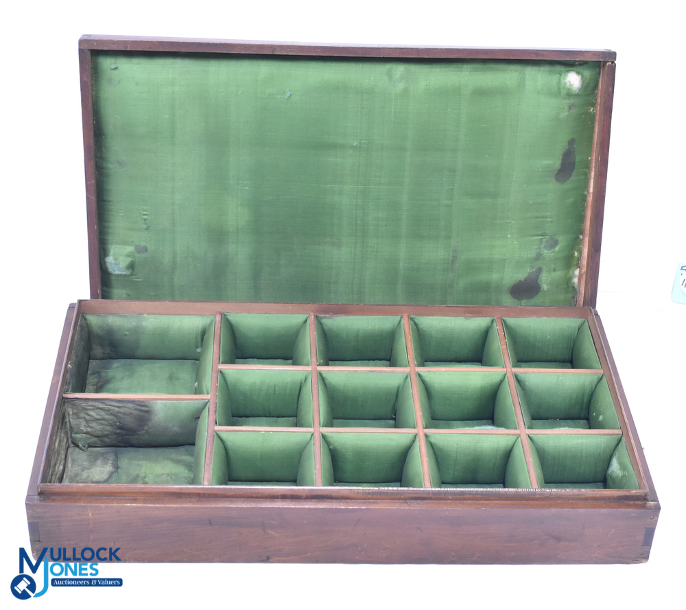 Period Wooden, Reel Cast/Display, a silk lined padded mahogany box, with lid, the lid is missing one