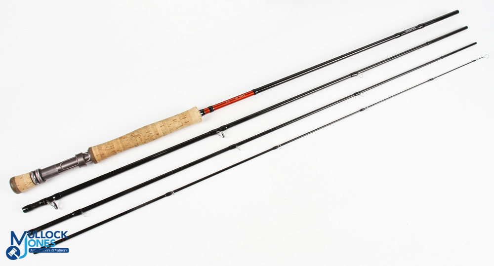 Daiwa Laxa SW carbon fly rod 10ft 4pc line 8#, alloy double uplocking reel seat with fighting - Image 2 of 3