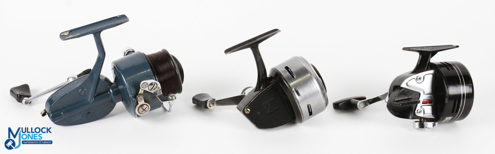 Mitchell 440A Finger Dab bail arm, spinning reel with 2 cased spare spools, good bail, on/off check, - Image 2 of 2