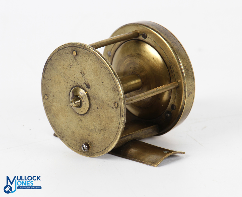 Early unnamed brass multiplier winch with curved crank arm with white handle, 1.75" spool 1.5" wide, - Image 2 of 2