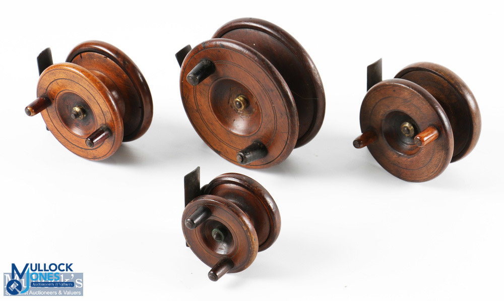 4x Wooden Strapback Reels - in sizes 4", 2x 3" and 2.25", all with twin handles, one having iron