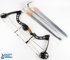 Vintage Archery Martin Carolina Archary Product Compound Bow, arrow rest on left hand side, weight