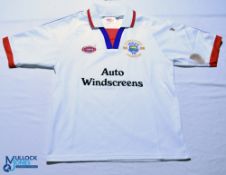 2000 Linfield FC home football shirt - Premier League Champions. Rossco / Auto Windscreen. Size 38/