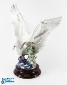 Stunning and Magnificent The Lladro Trophy Winner 1998 Ceramic Swan Display