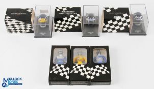 Damon Hill Minichamps Diecast Model Toys Helmets and Figures (6) features Damon Hill figure in