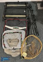 Large Mesh Fishing Platform with adjustable feet - size #66cm x 70cm, a net head bag with a