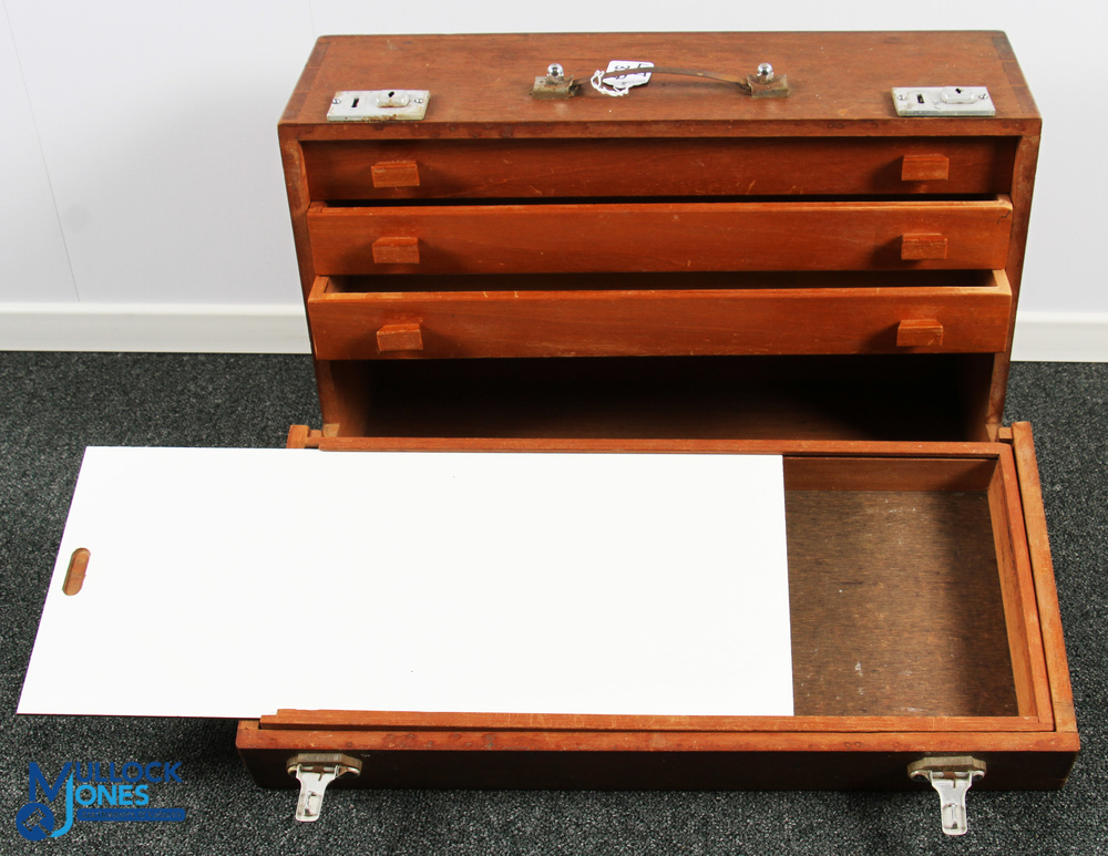Hardwood Dovetailed Fly-Tying Storage Box, with 3 drawers and a lidded compartment, in good clean - Image 2 of 2