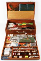 A fine Richard Wheatley fly tyers teak case - 20" x 12" x 6", with brass fittings, 2 lift out