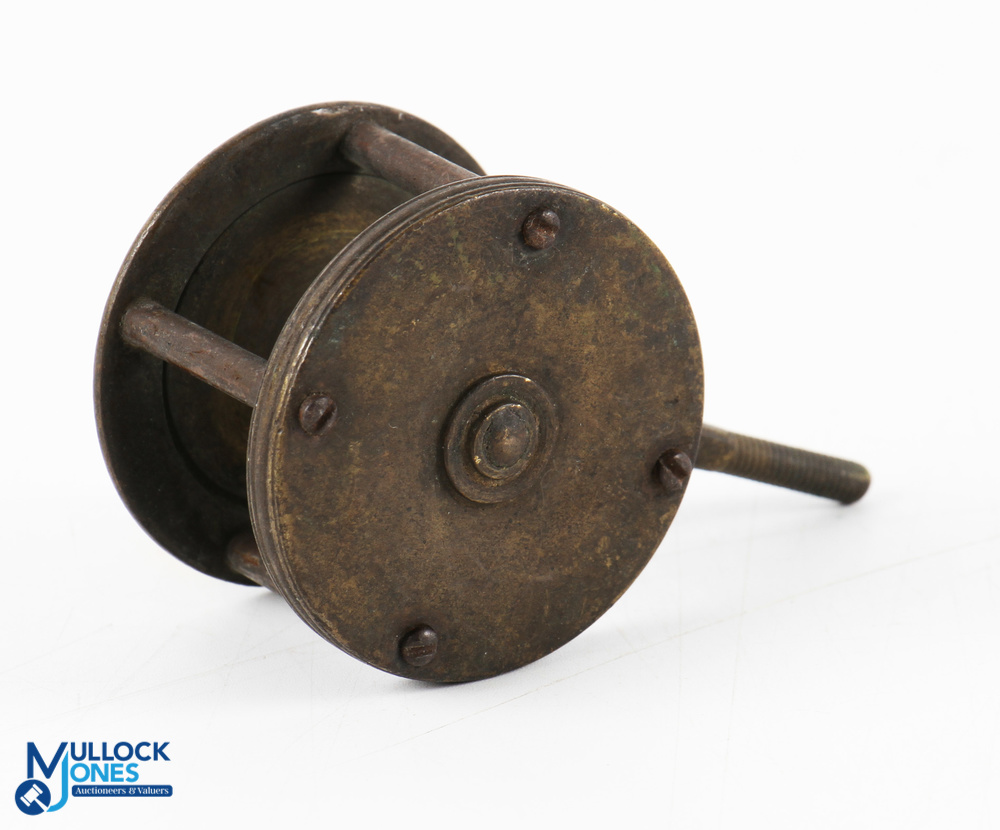 Interesting unnamed spike brass winch, 1 7/8" spool with curved crank arm, fitted bone handle, - Image 3 of 4