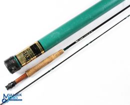 Orvis USA Clearwater carbon 3 7/8 oz Model 906 - carbon trout fly rod 9' 2pc, line 6#, alloy