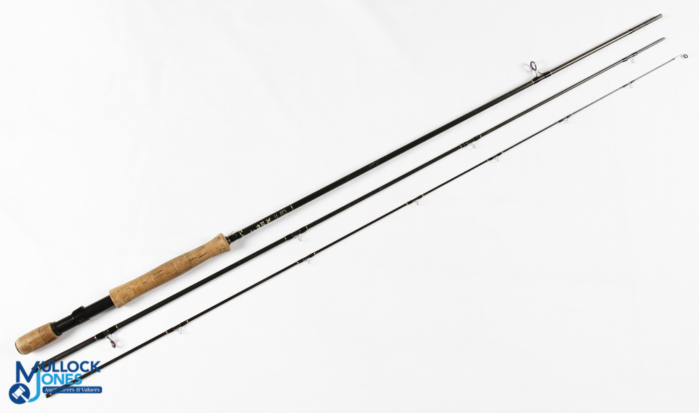 Hardy Alnwick "Ultralite Plus" carbon trout fly rod, 10' 3pc line 76#, alloy uplocking reel seat and - Image 2 of 5