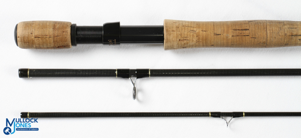 Hardy Alnwick "Ultralite Plus" carbon trout fly rod, 10' 3pc line 76#, alloy uplocking reel seat and - Image 3 of 5