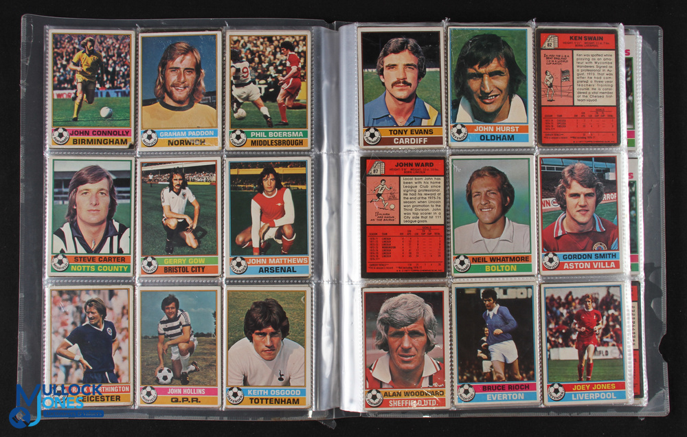 1976/77 Topps Football Cards a collection of 300 with no duplicates, in mixed condition F-G